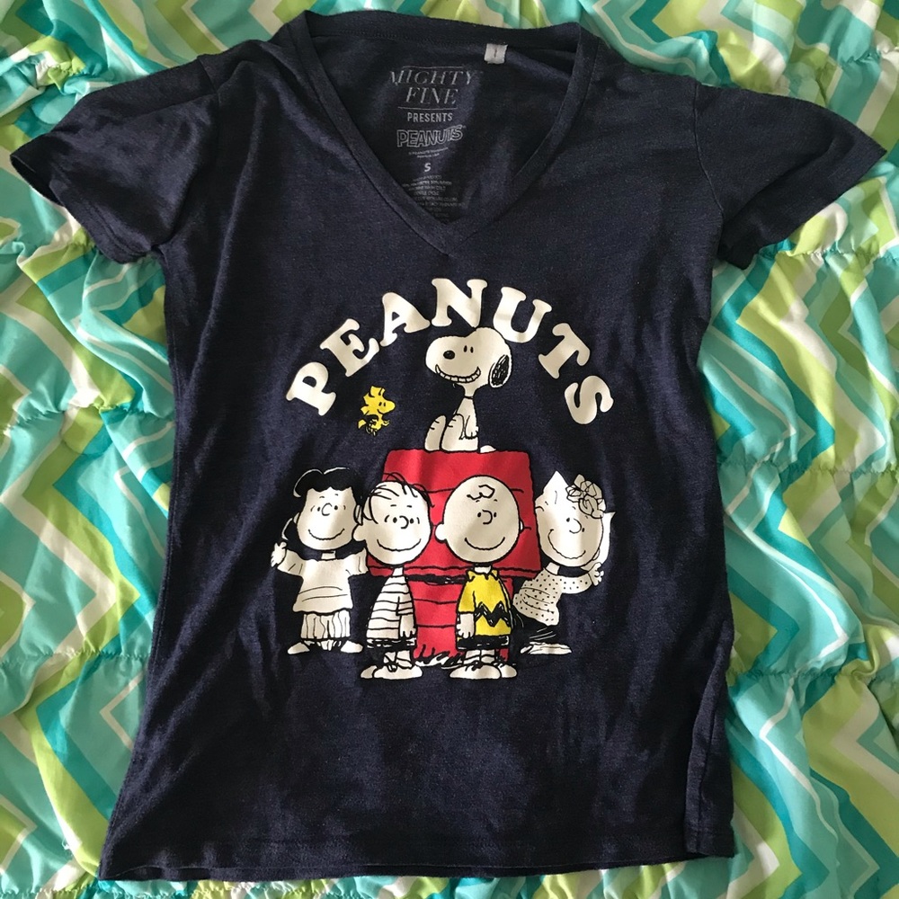 peanuts top